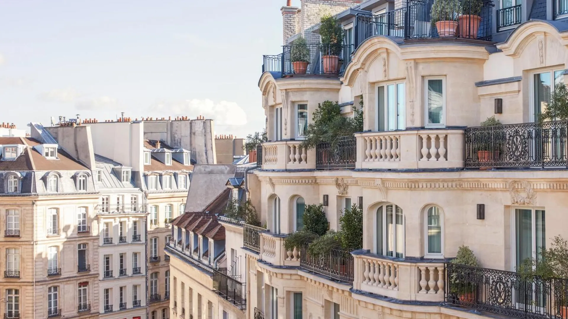 Villa-des-pres Paris